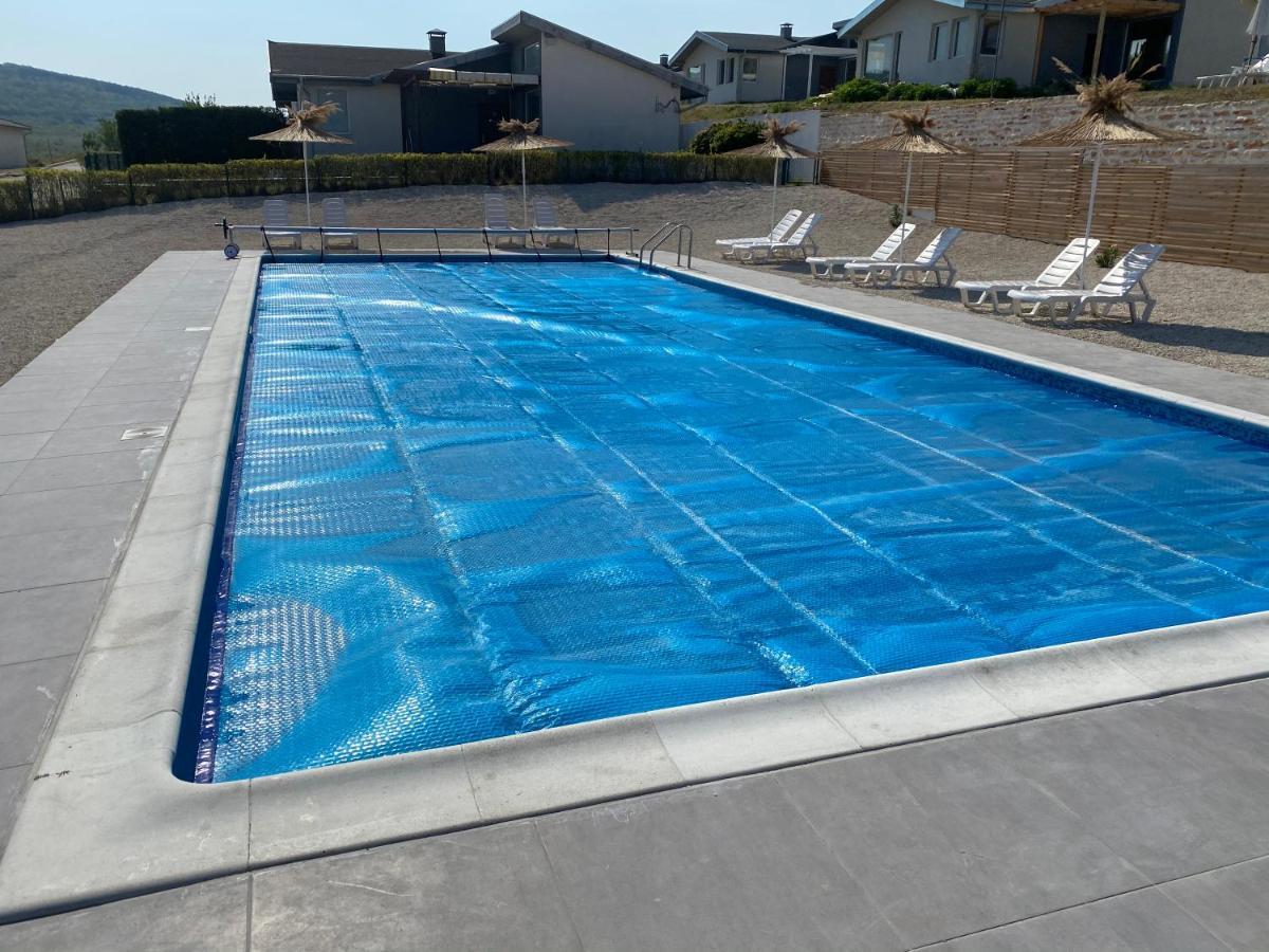 Holiday Villapark - Seaview Albena - Villa 13 罗格其维 外观 照片